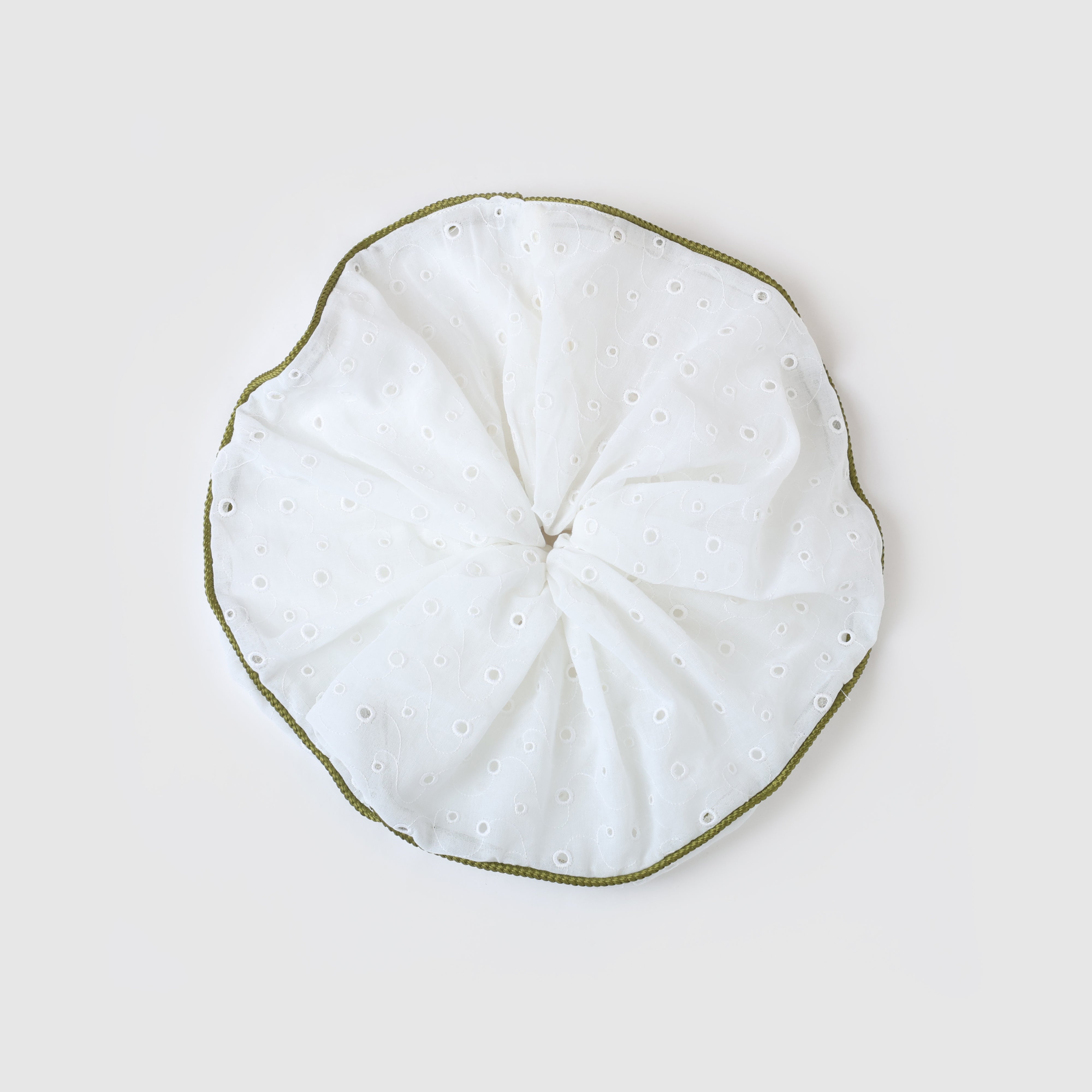 LE GIANT SCRUNCHIE GREEN
