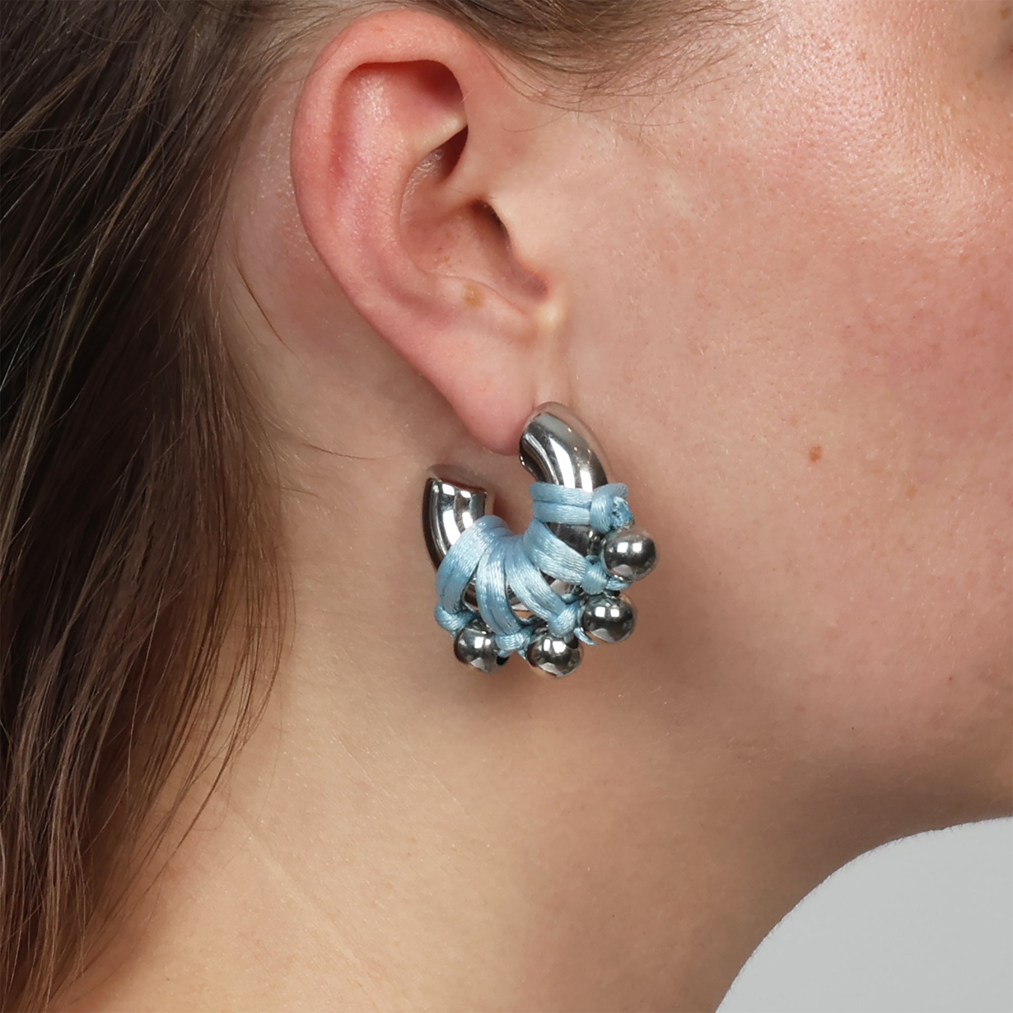 EARRINGS LA CHUNKY SILVERED/BLUE