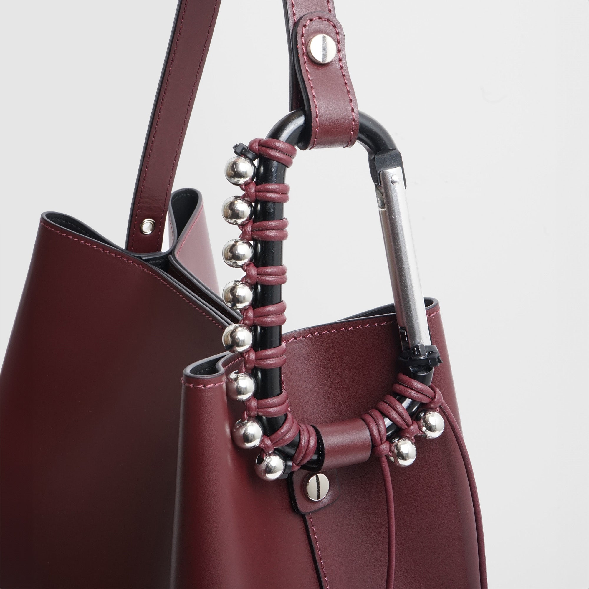 HANDBAG LE SAC SEAU BURGUNDY