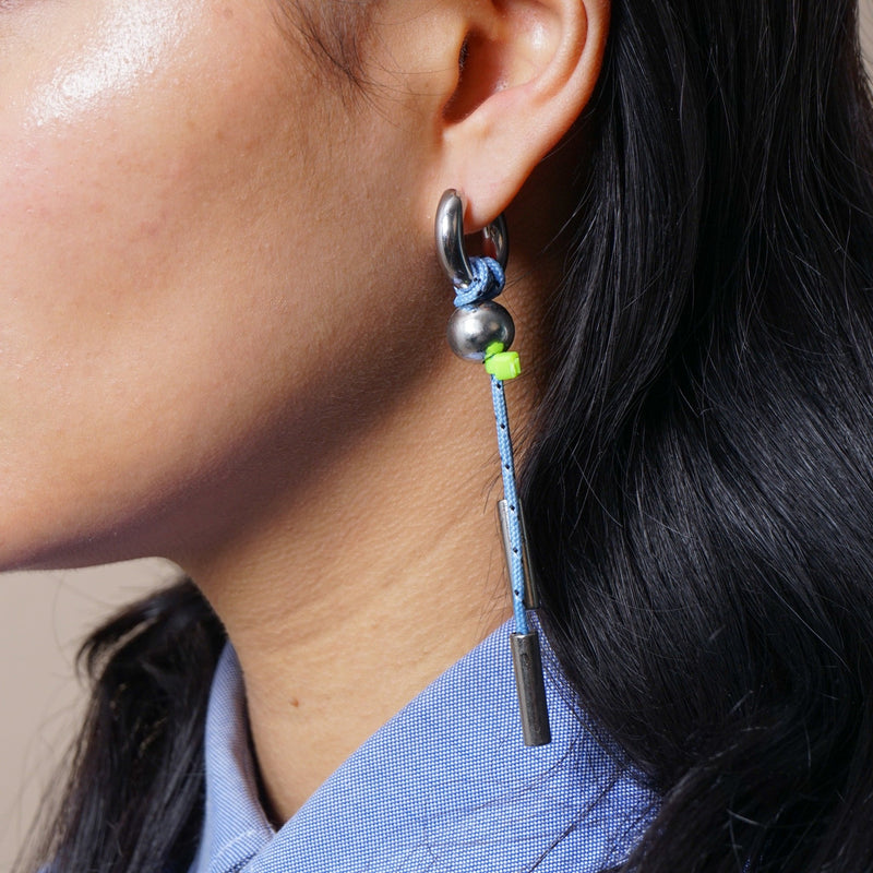 EARRINGS LA BÉBÉ CORDON SILVERED/BLUE - image secondaire